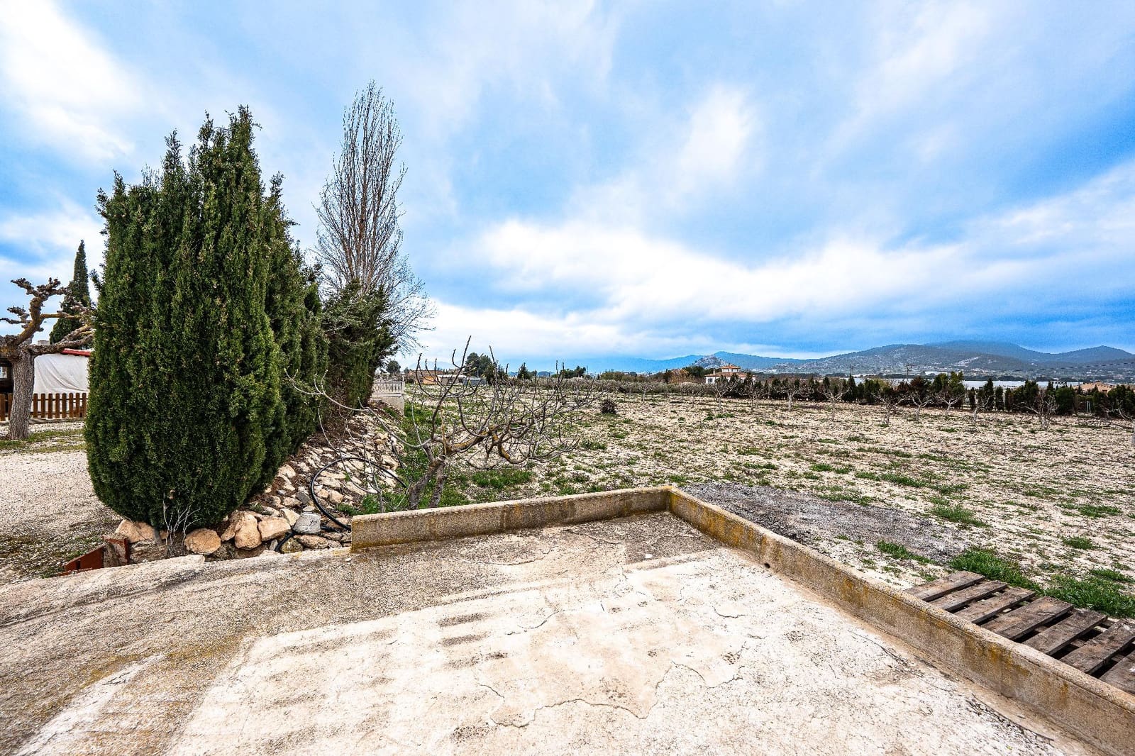 2 bedroom Finca/Country House for sale in Onil with pool garage - € 320,000 (Ref: 9714882)