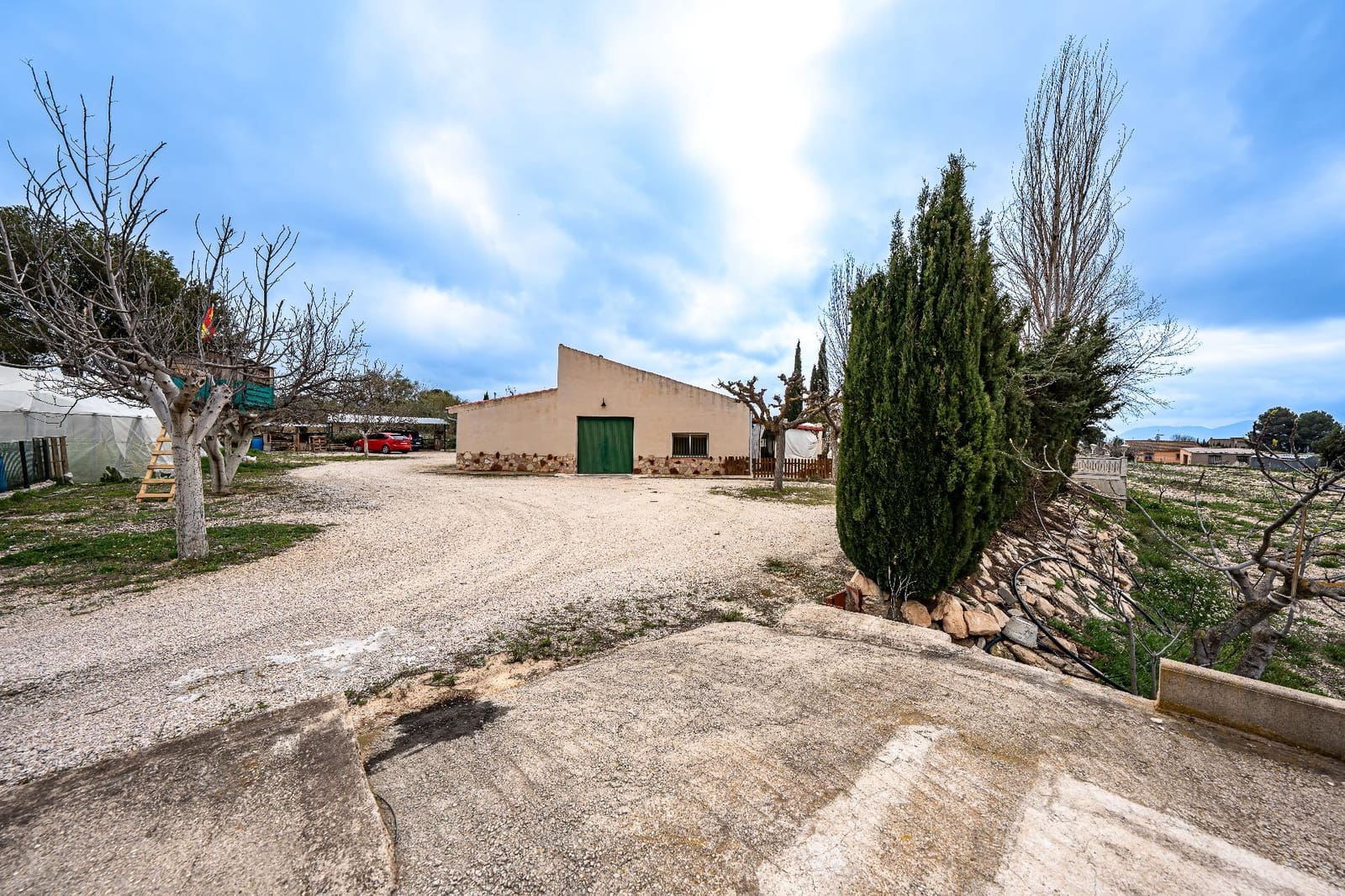 2 bedroom Finca/Country House for sale in Onil with pool garage - € 320,000 (Ref: 9714882)