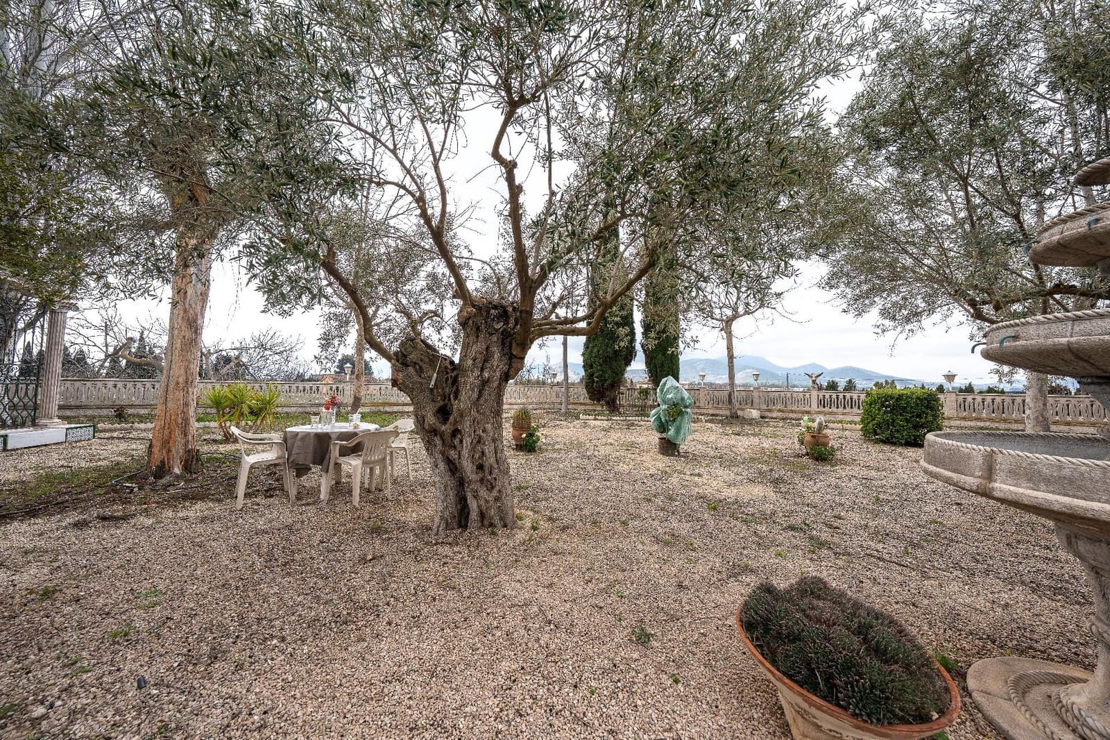 2 bedroom Finca/Country House for sale in Onil with pool garage - € 320,000 (Ref: 9714882)