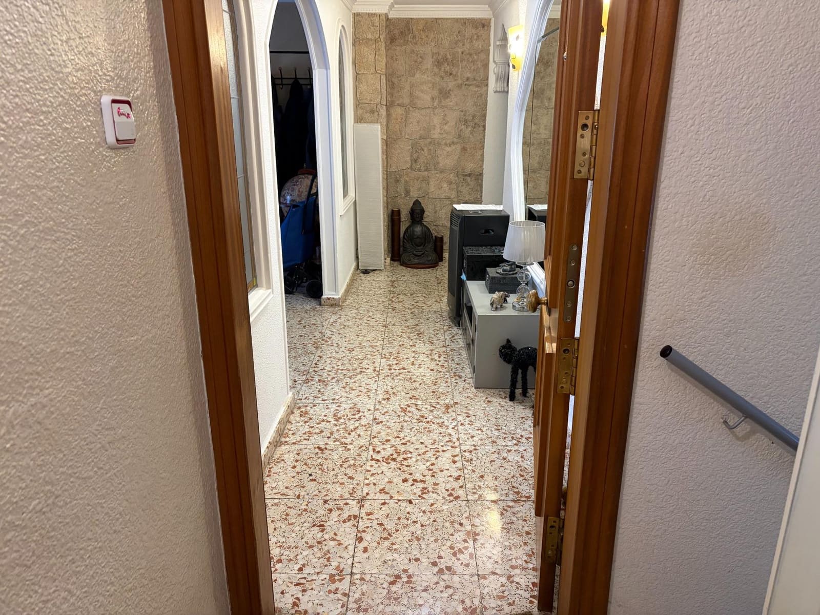 Appartement de 3 chambres à louer à Elche / Elx - 850 € (Ref: 9714883)