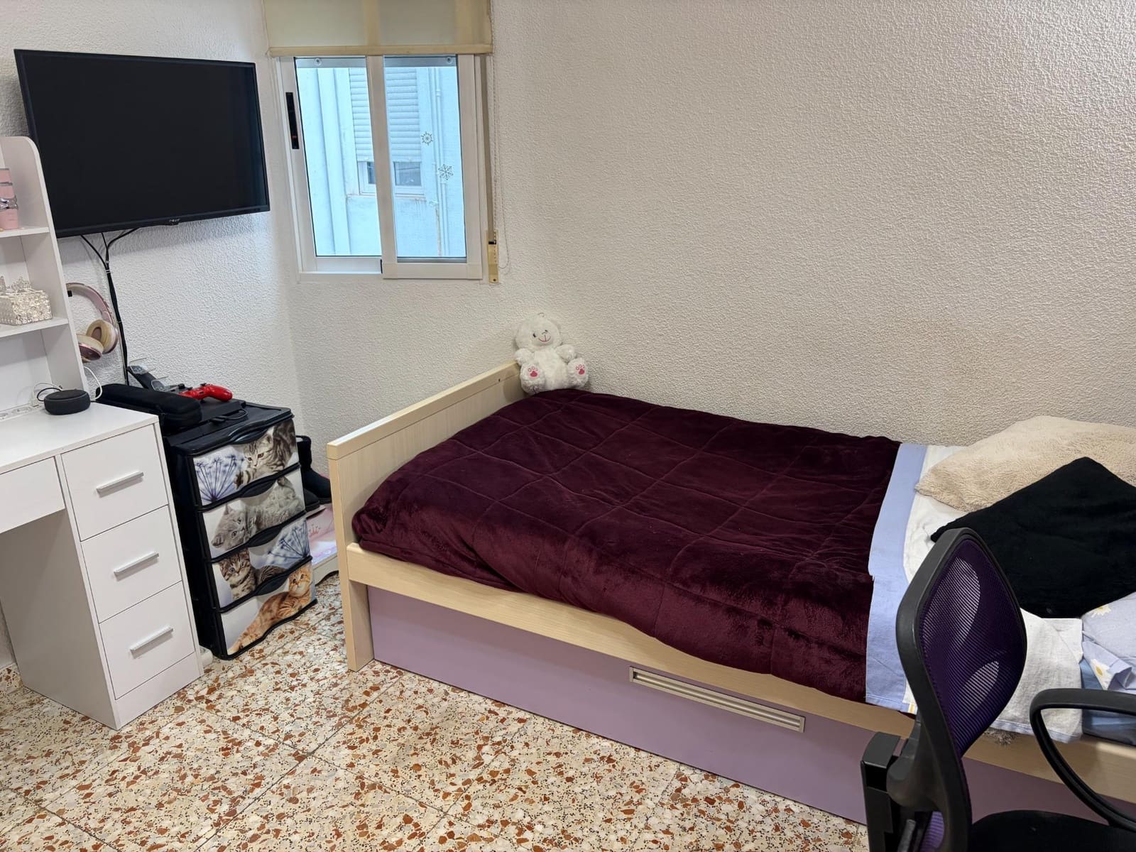 3 bedroom Flat for rent in Elche / Elx - € 850 (Ref: 9714883)