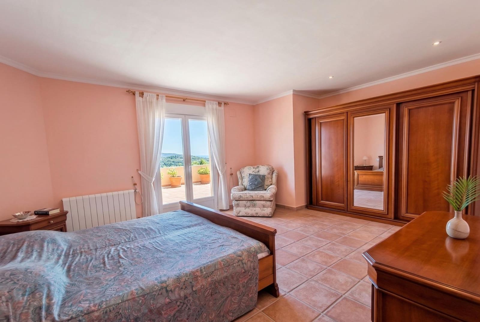 Villa/Maison de 3 chambres à louer à Javea / Xabia avec piscine garage - 2 750 € (Ref: 9714884)