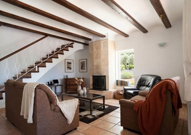 Villa/Maison de 3 chambres à louer à Javea / Xàbia avec piscine garage - 2 750 € (Ref: 9714884)