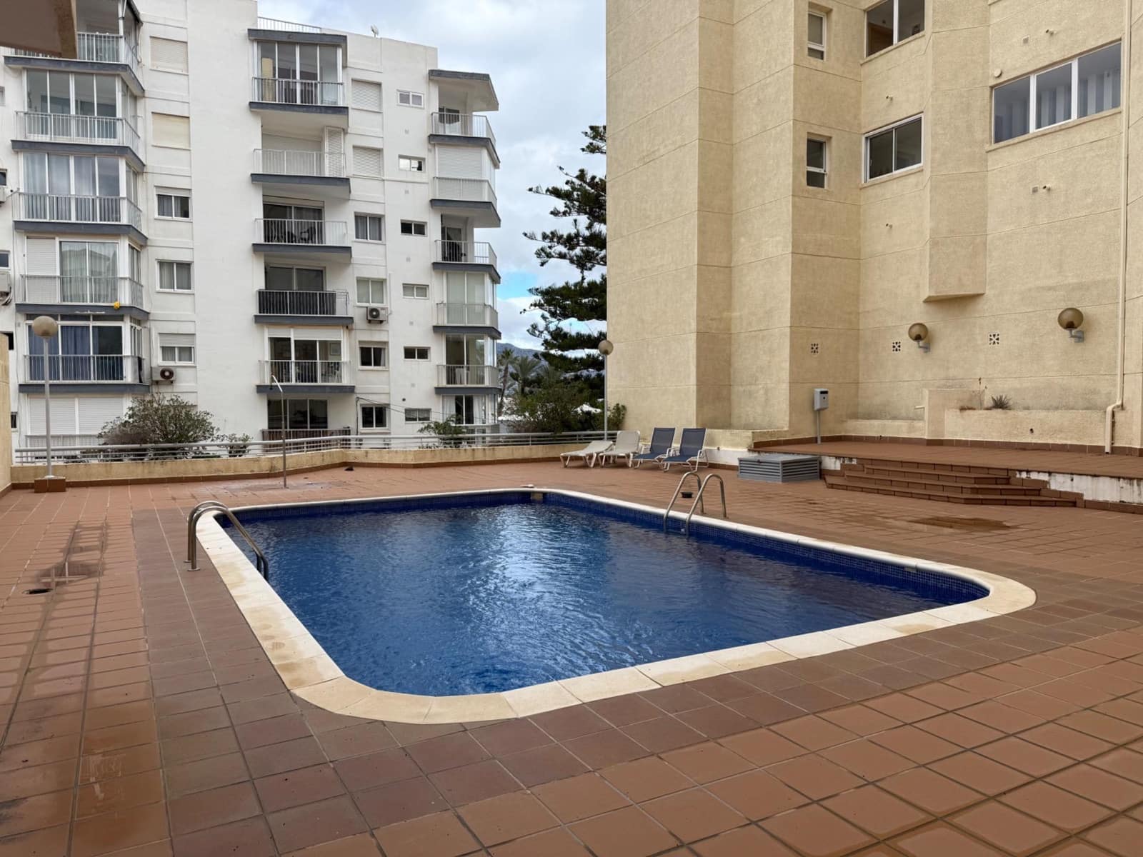 2 makuuhuone Huoneisto vuokrattavana paikassa Albir - 1 500 € (Ref: 9721634)