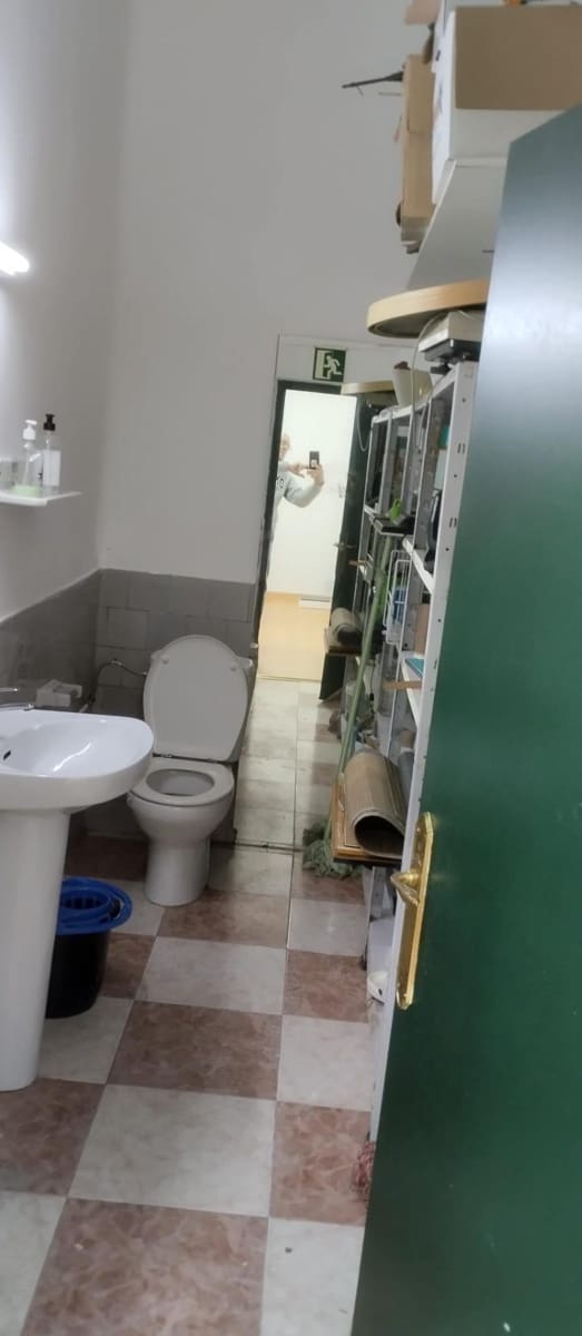 Bureau à louer à Benidorm - 1 100 € (Ref: 9721635)