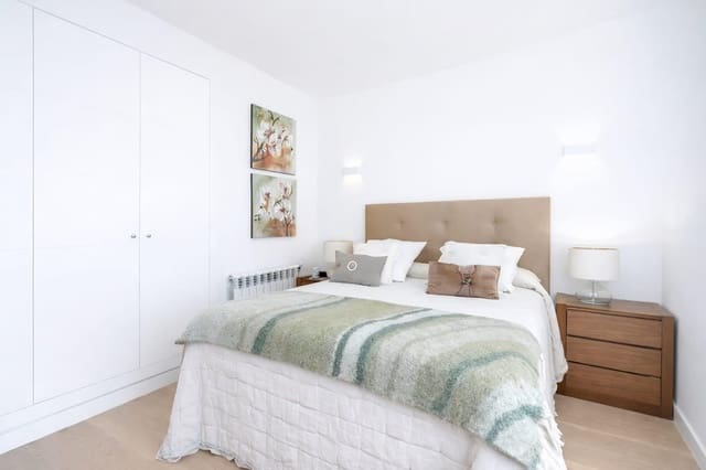 Piso de 3 habitaciones en Finestrat en venta con piscina - 525.000 € (Ref: 9721637)