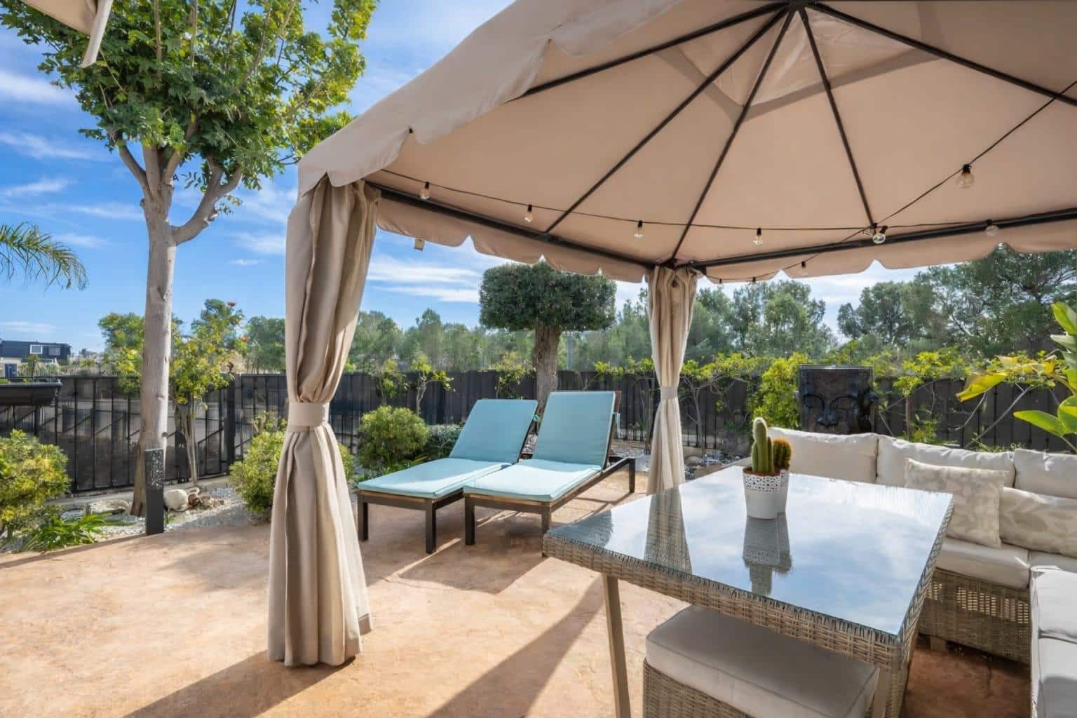 Piso de 3 habitaciones en Finestrat en venta con piscina - 525.000 € (Ref: 9721637)