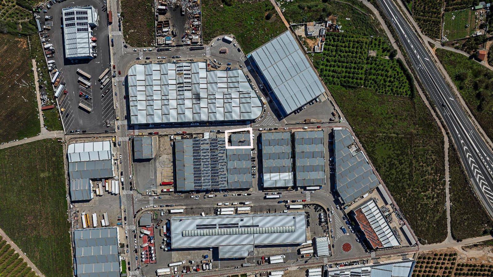 Negocio de 4 habitaciones en Palma de Gandía en venta - 500.000 € (Ref: 9721638)