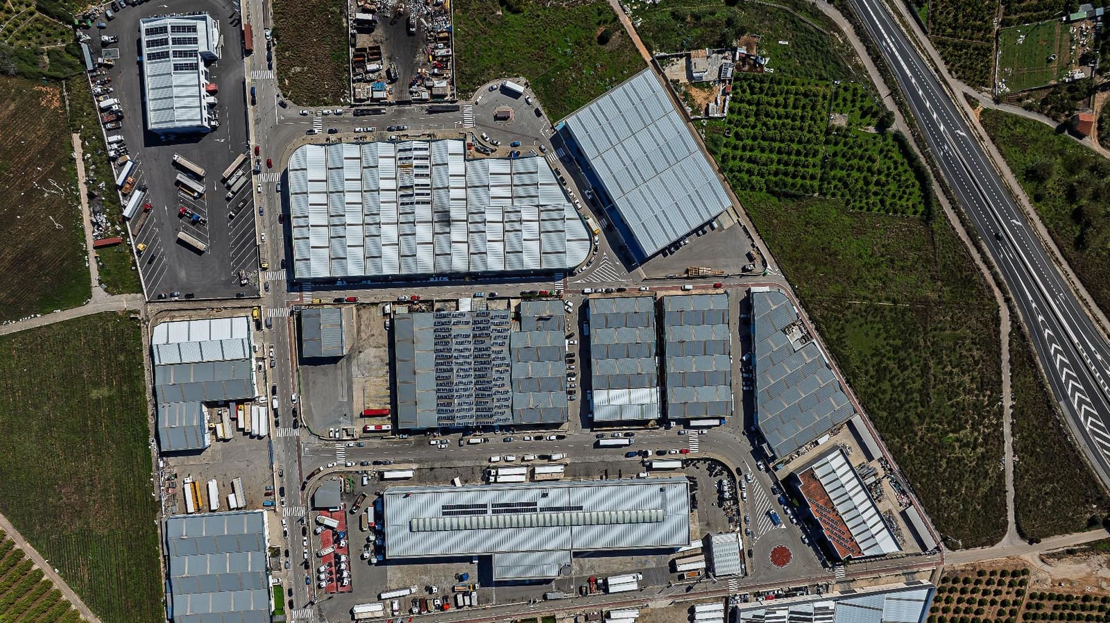 Negocio de 4 habitaciones en Palma de Gandía en venta - 500.000 € (Ref: 9721638)