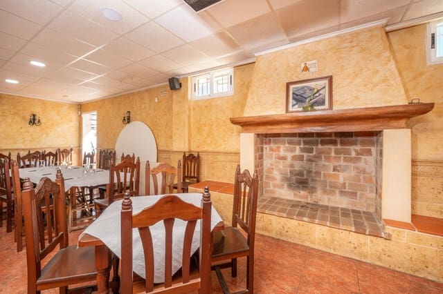 4 soveværelse Erhverv til salg i Palma de Gandía - € 500.000 (Ref: 9721638)