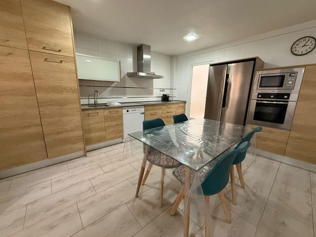 3 sovrum Lägenhet till salu i Elche / Elx - 158 000 € (Ref: 9732049)