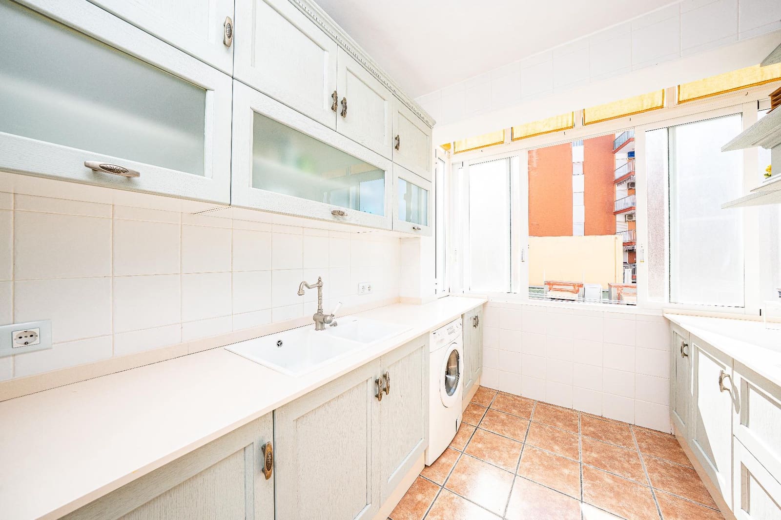 Apartamento de 3 habitaciones en Piles en venta con garaje - 150.000 € (Ref: 9732051)