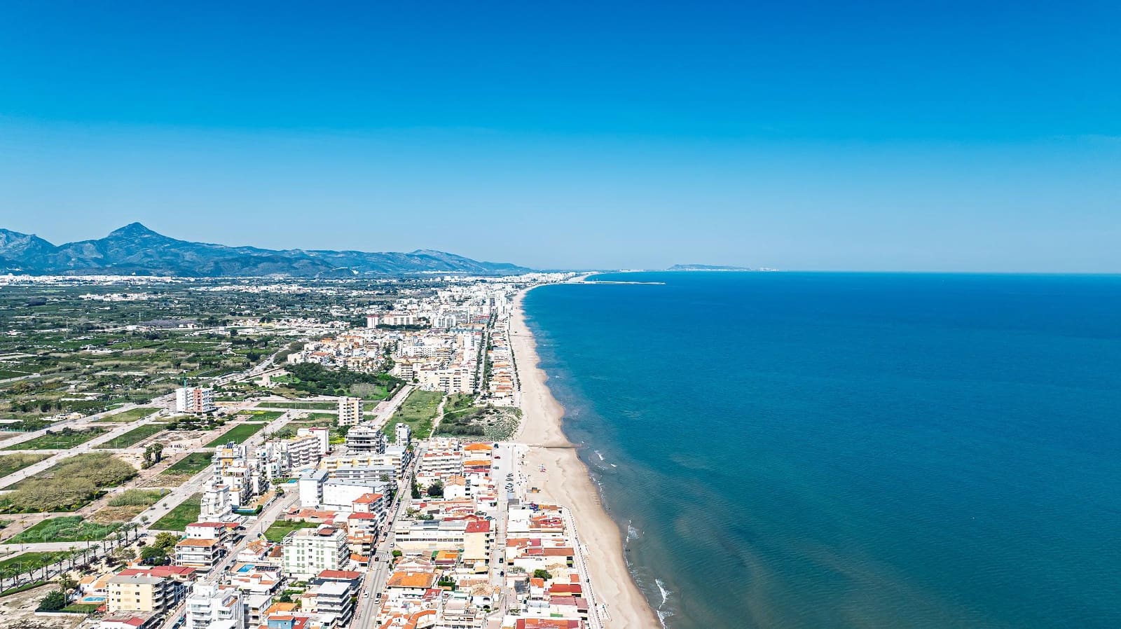 Apartamento de 3 habitaciones en Piles en venta con garaje - 150.000 € (Ref: 9732051)