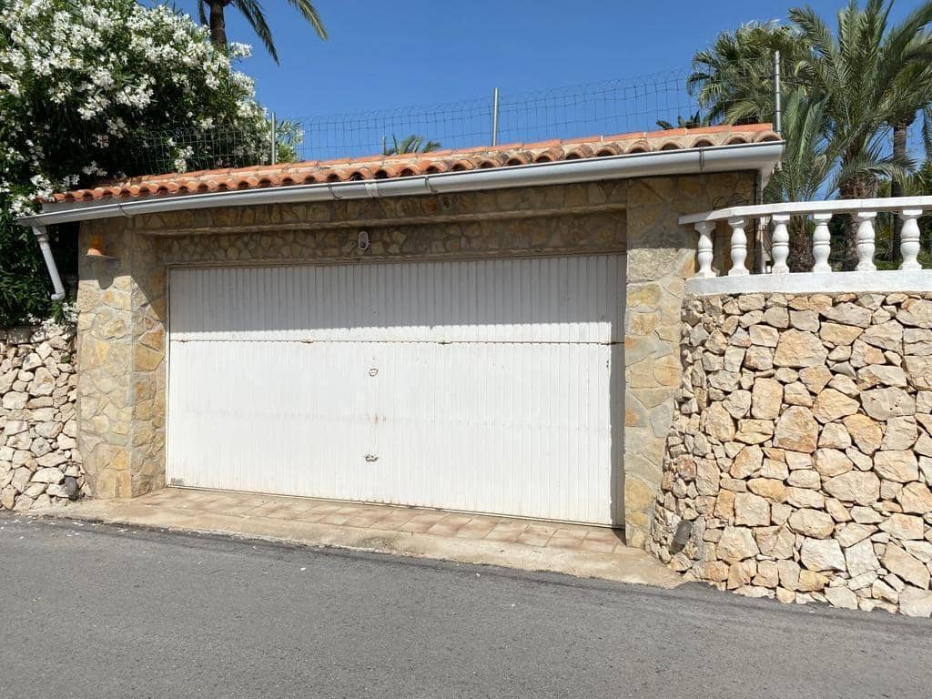 6 sovrum Villa till salu i Benissa med pool garage - 1 150 000 € (Ref: 9735534)