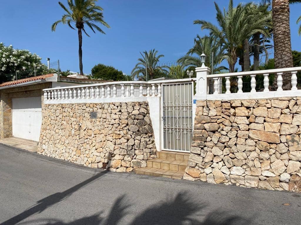 6 sovrum Villa till salu i Benissa med pool garage - 1 150 000 € (Ref: 9735534)