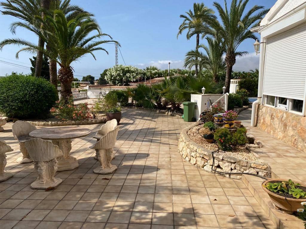 6 sovrum Villa till salu i Benissa med pool garage - 1 150 000 € (Ref: 9735534)