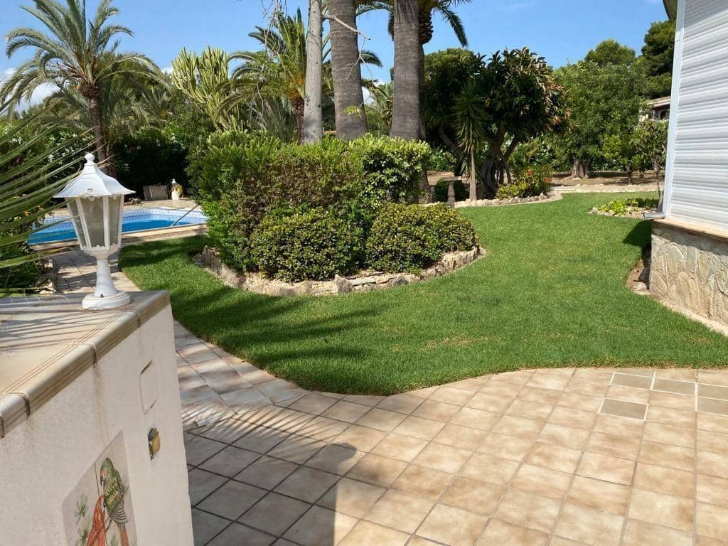 6 sovrum Villa till salu i Benissa med pool garage - 1 150 000 € (Ref: 9735534)