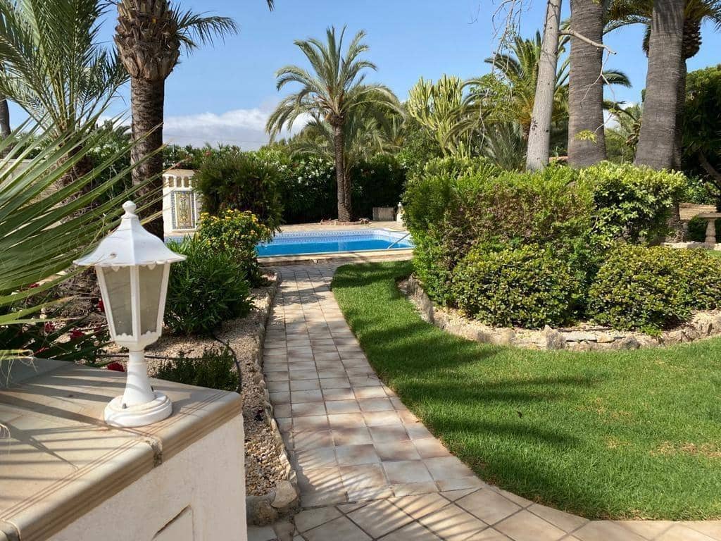 6 sovrum Villa till salu i Benissa med pool garage - 1 150 000 € (Ref: 9735534)