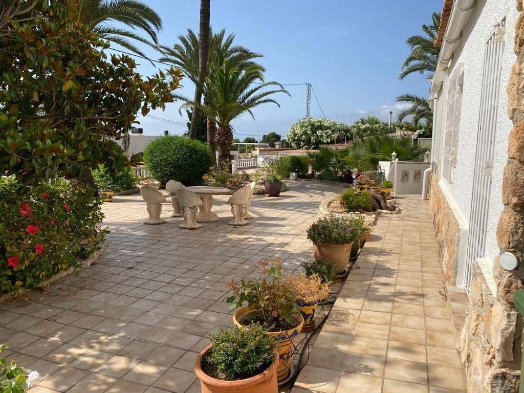 6 sovrum Villa till salu i Benissa med pool garage - 1 150 000 € (Ref: 9735534)