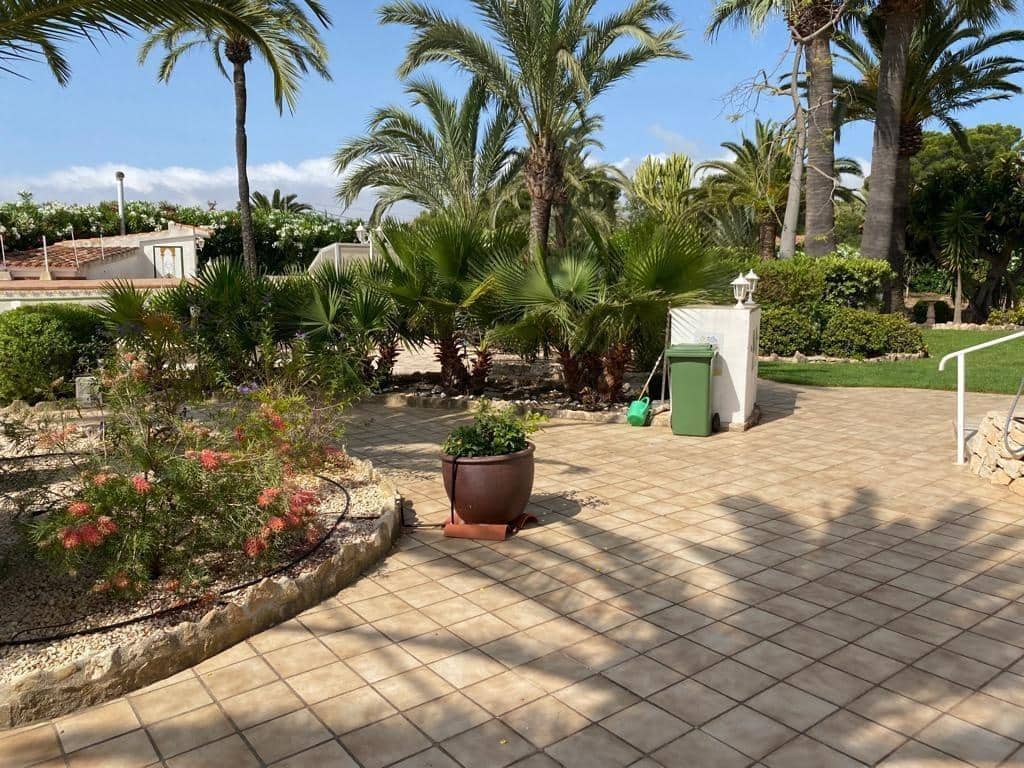 6 sovrum Villa till salu i Benissa med pool garage - 1 150 000 € (Ref: 9735534)