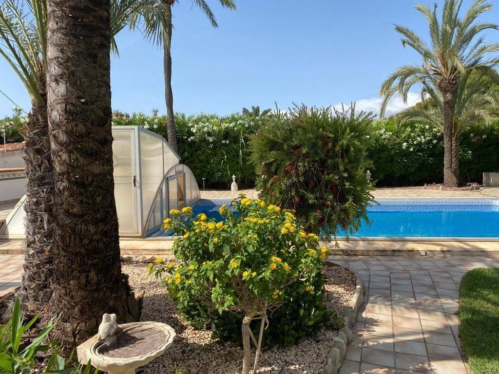 6 sovrum Villa till salu i Benissa med pool garage - 1 150 000 € (Ref: 9735534)