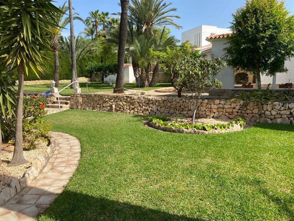 6 sovrum Villa till salu i Benissa med pool garage - 1 150 000 € (Ref: 9735534)