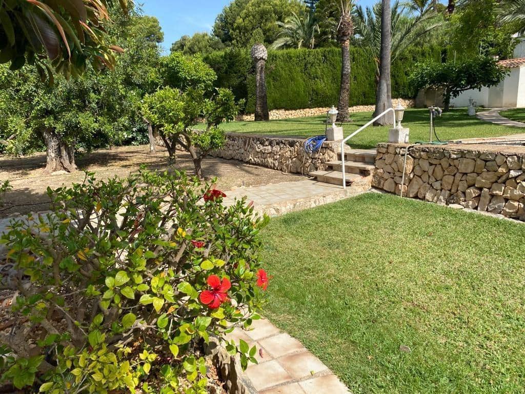 6 sovrum Villa till salu i Benissa med pool garage - 1 150 000 € (Ref: 9735534)