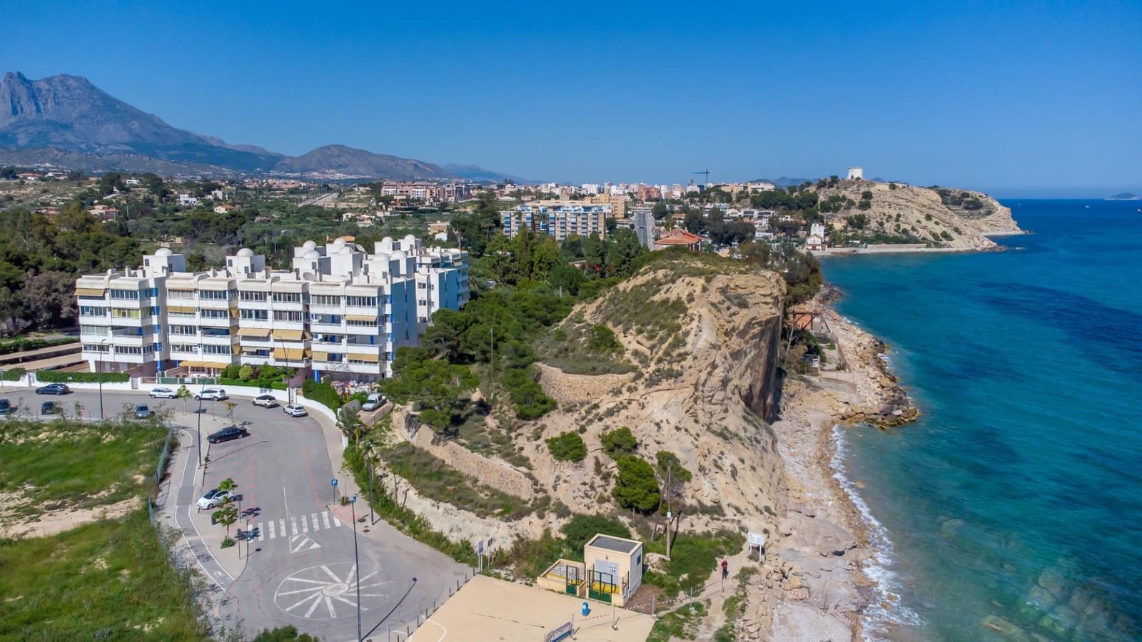 3 soveværelse Rækkehus til salg i La Villajoyosa / Vila Joiosa med swimmingpool - € 377.000 (Ref: 9735537)