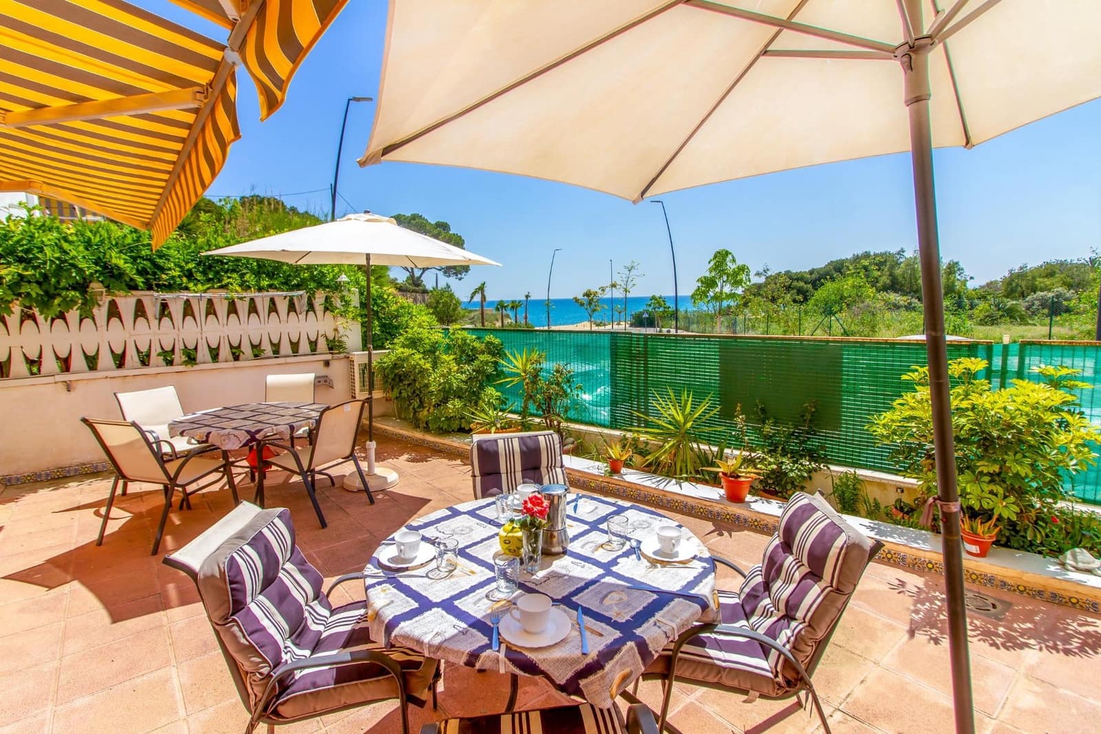 3 soveværelse Rækkehus til salg i La Villajoyosa / Vila Joiosa med swimmingpool - € 377.000 (Ref: 9735537)