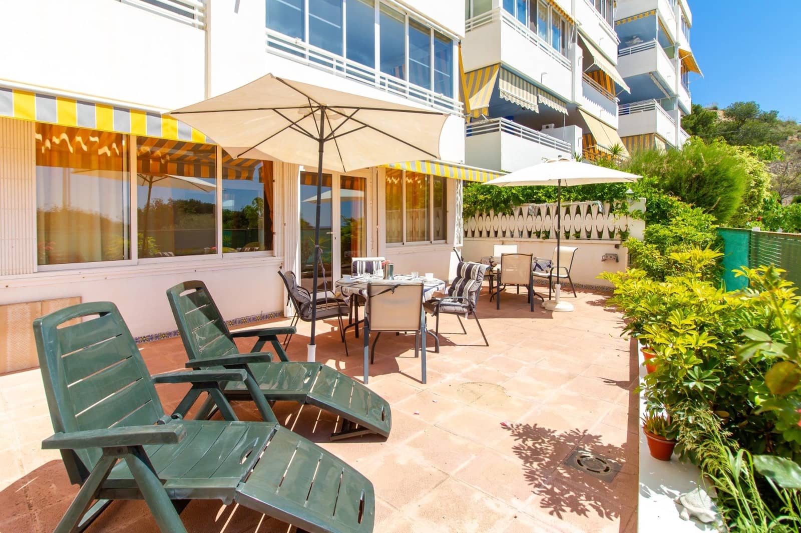 3 soveværelse Rækkehus til salg i La Villajoyosa / Vila Joiosa med swimmingpool - € 377.000 (Ref: 9735537)