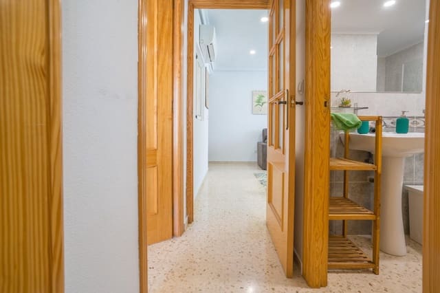 2 sovrum Lägenhet till salu i Benidorm - 167 000 € (Ref: 9735540)