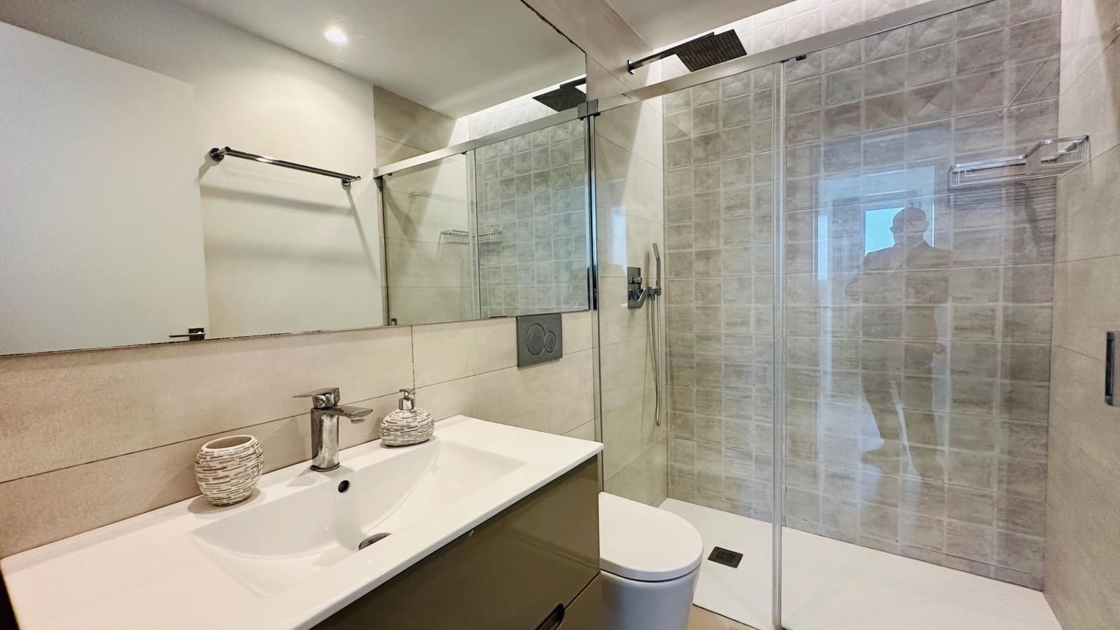 2 bedroom Penthouse for rent in Finestrat with pool - € 1,800 (Ref: 9735541)