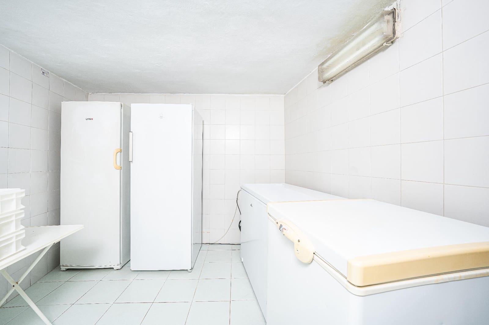 2 bedroom Commercial for sale in La Villajoyosa / Vila Joiosa - € 299,000 (Ref: 9735542)