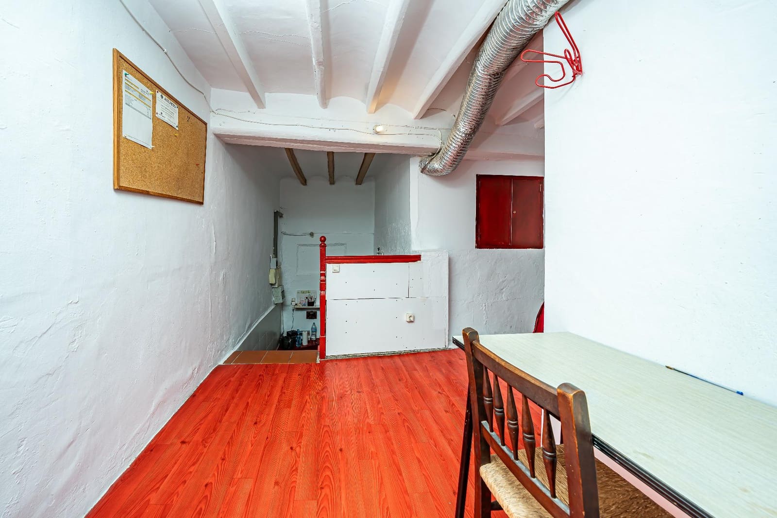 2 bedroom Commercial for sale in La Villajoyosa / Vila Joiosa - € 299,000 (Ref: 9735542)