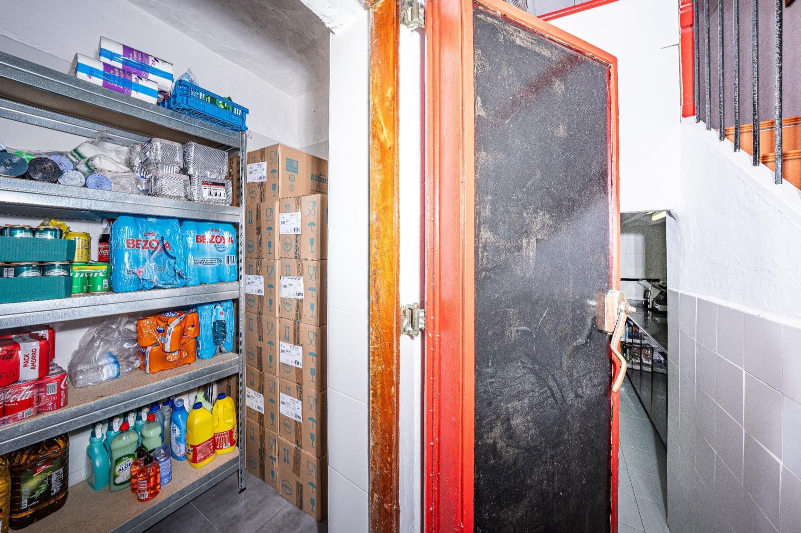 2 bedroom Commercial for sale in La Villajoyosa / Vila Joiosa - € 299,000 (Ref: 9735542)