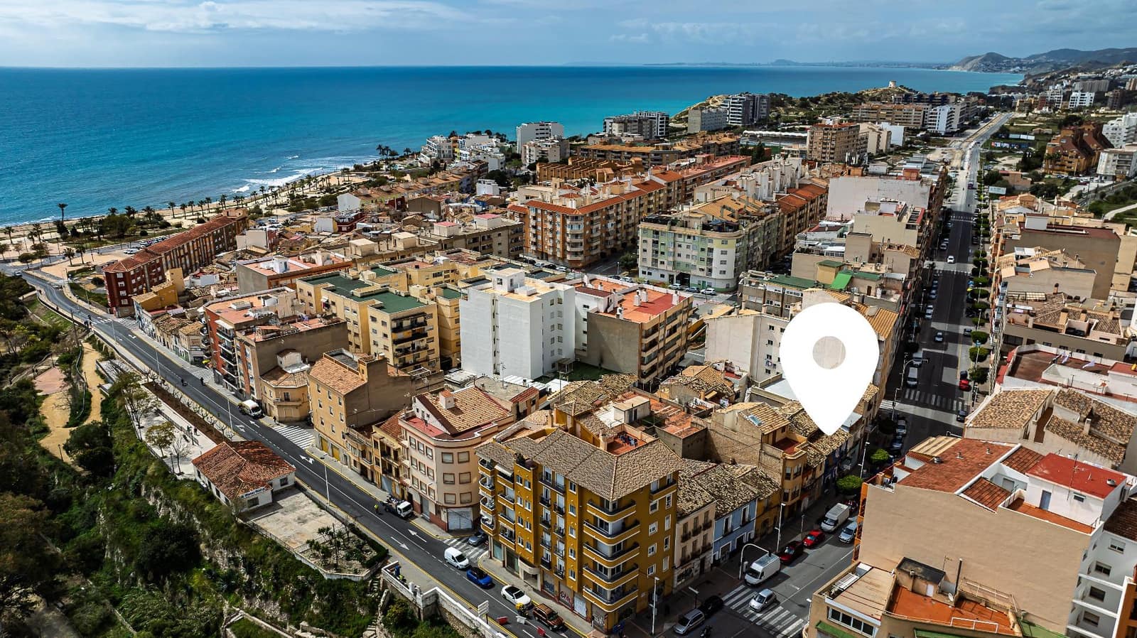 2 bedroom Commercial for sale in La Villajoyosa / Vila Joiosa - € 299,000 (Ref: 9735542)