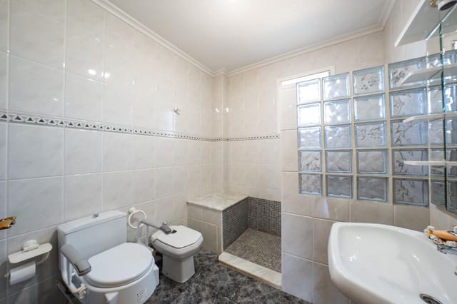 6 soverom Villa til salgs i Elche / Elx - € 380 000 (Ref: 9738494)