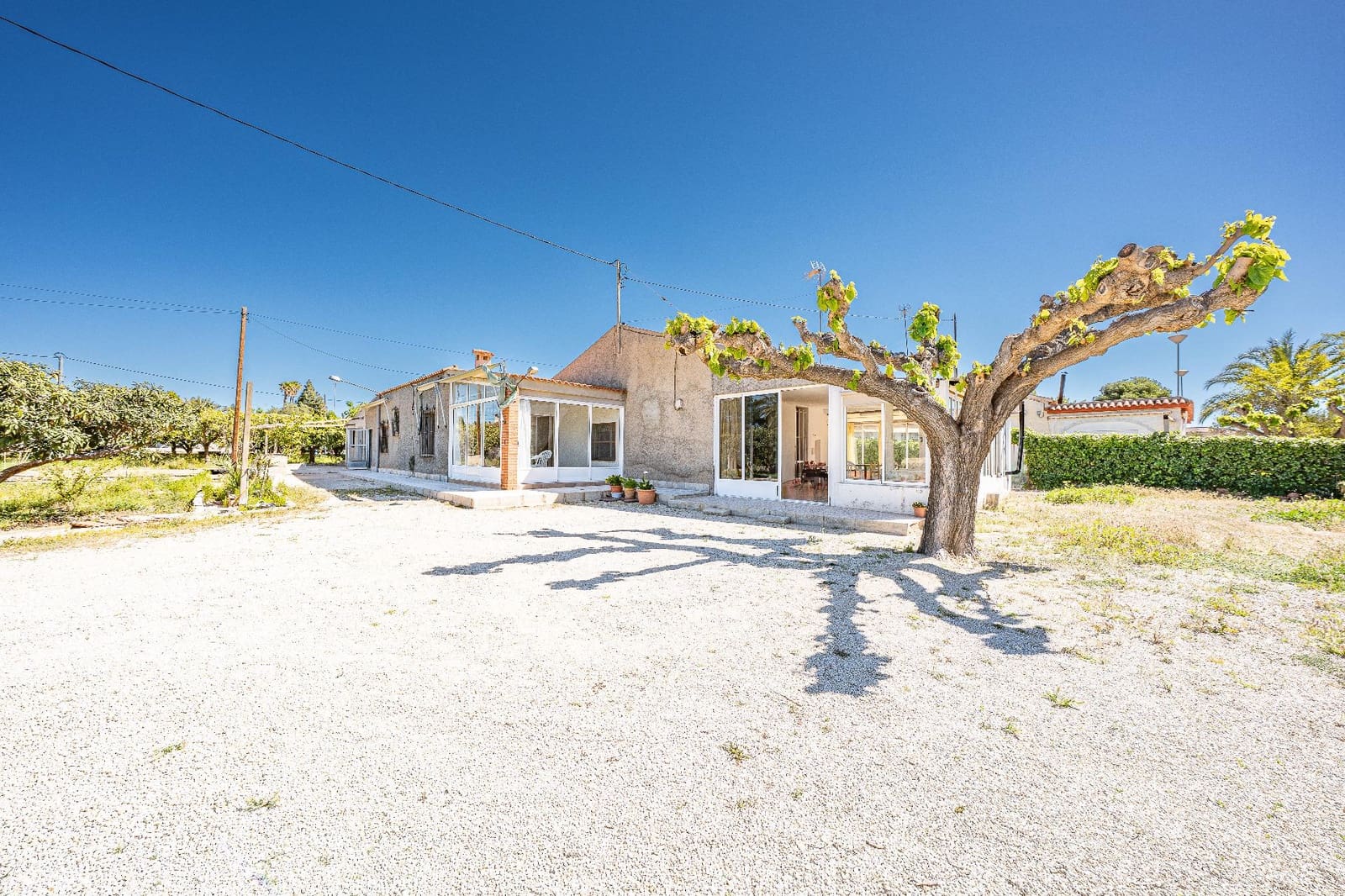 6 bedroom Villa for sale in Elche / Elx - € 380,000 (Ref: 9738494)