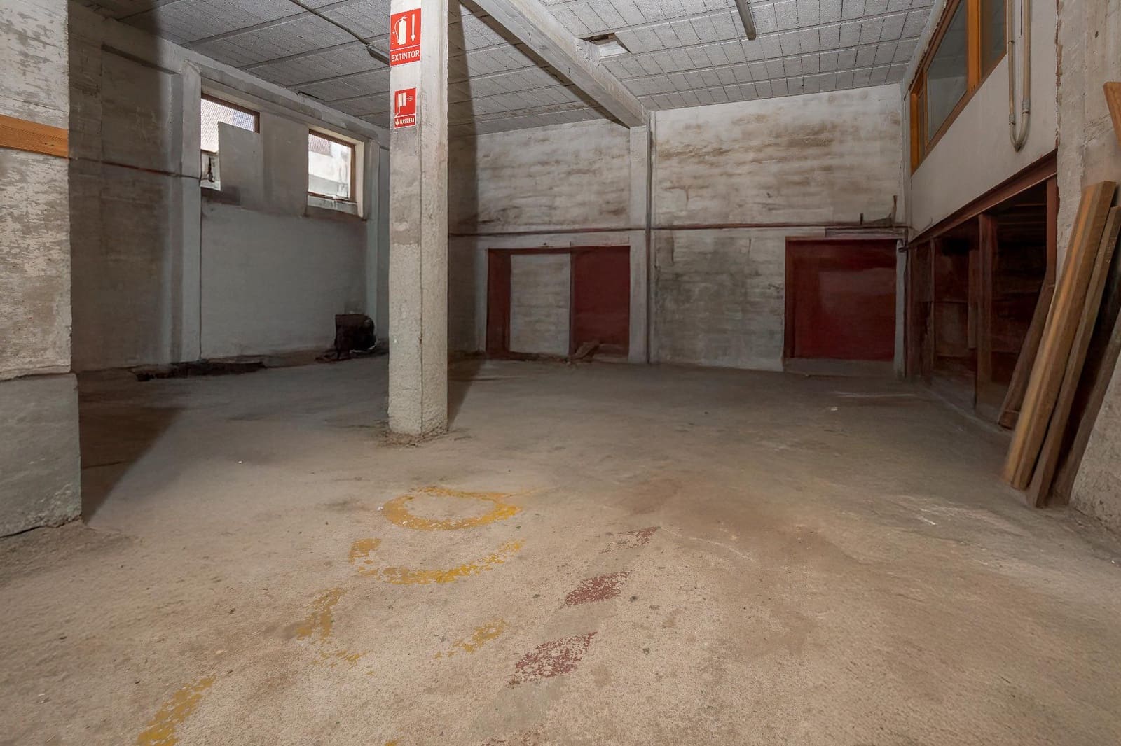 Comercial para venda em Pego - 179 000 € (Ref: 9743099)