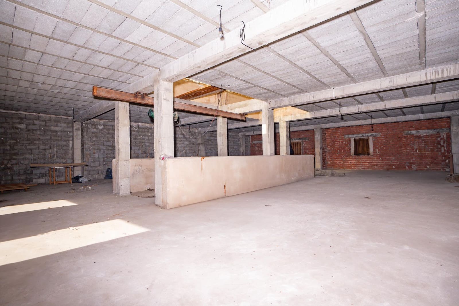 Comercial para venda em Pego - 179 000 € (Ref: 9743099)