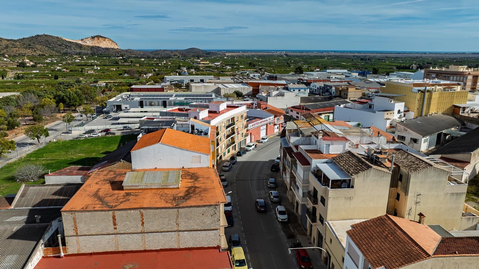 Comercial para venda em Pego - 179 000 € (Ref: 9743099)
