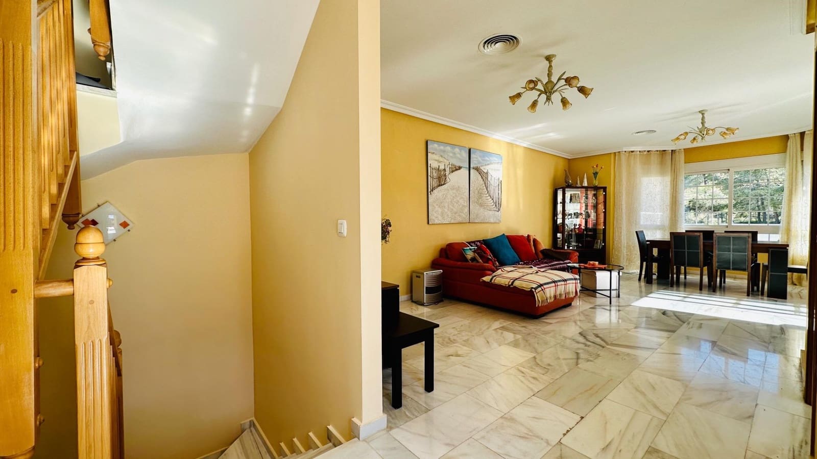 3 bedroom Semi-detached Villa for rent in La Nucia with pool - € 2,300 (Ref: 9747016)