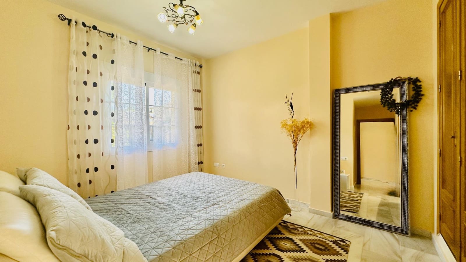 3 bedroom Semi-detached Villa for rent in La Nucia with pool - € 2,300 (Ref: 9747016)