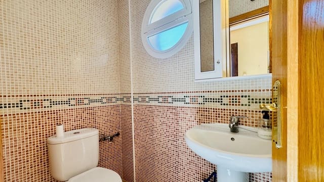 3 soveværelse Semi-Rækkehus til leje i Barranco Hondo, La Nucia med swimmingpool - € 2.300 (Ref: 9747016)