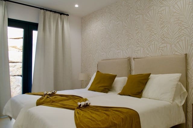 3 quarto Moradia para venda em Finestrat com piscina garagem - 550 000 € (Ref: 9751942)