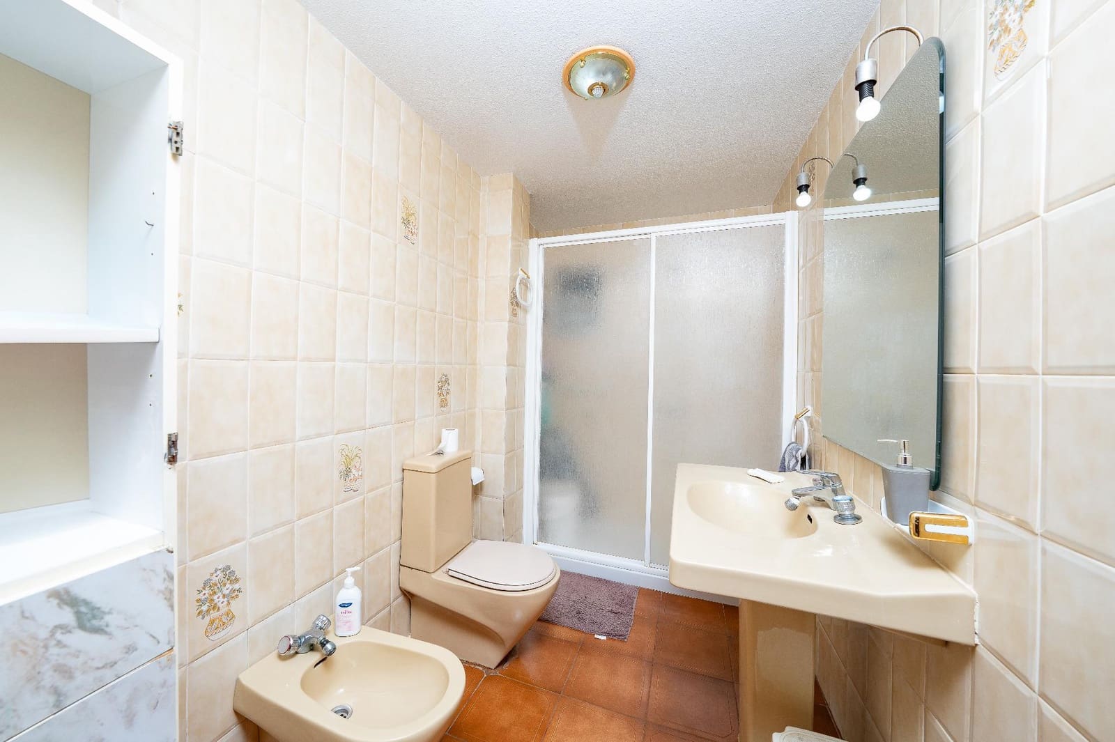 Piso de 3 habitaciones en Jijona / Xixona en venta - 87.000 € (Ref: 9770604)