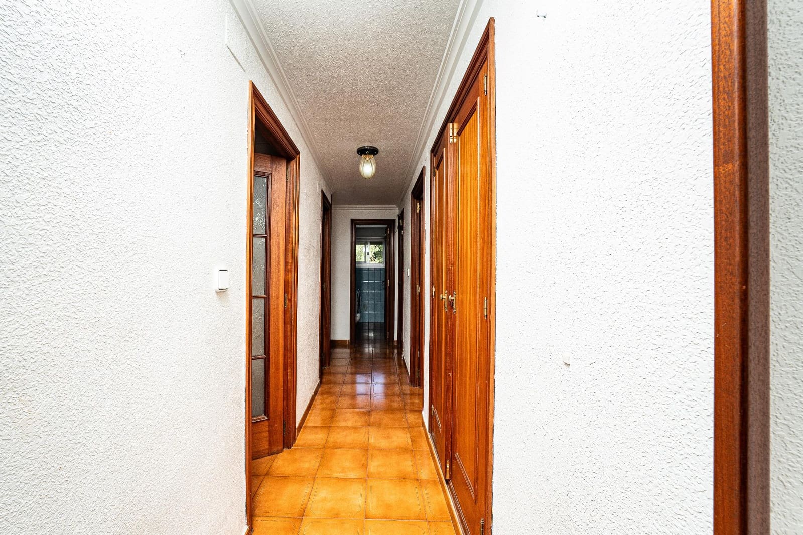 Piso de 3 habitaciones en Jijona / Xixona en venta - 87.000 € (Ref: 9770604)