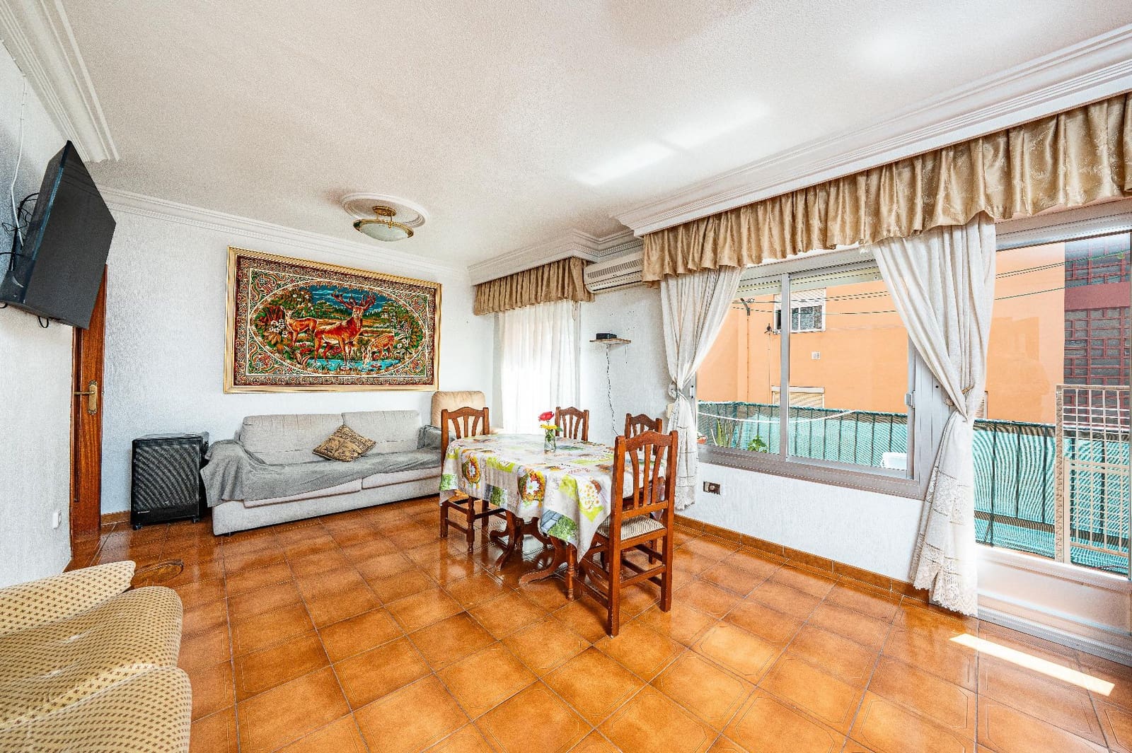 Piso de 3 habitaciones en Jijona / Xixona en venta - 87.000 € (Ref: 9770604)