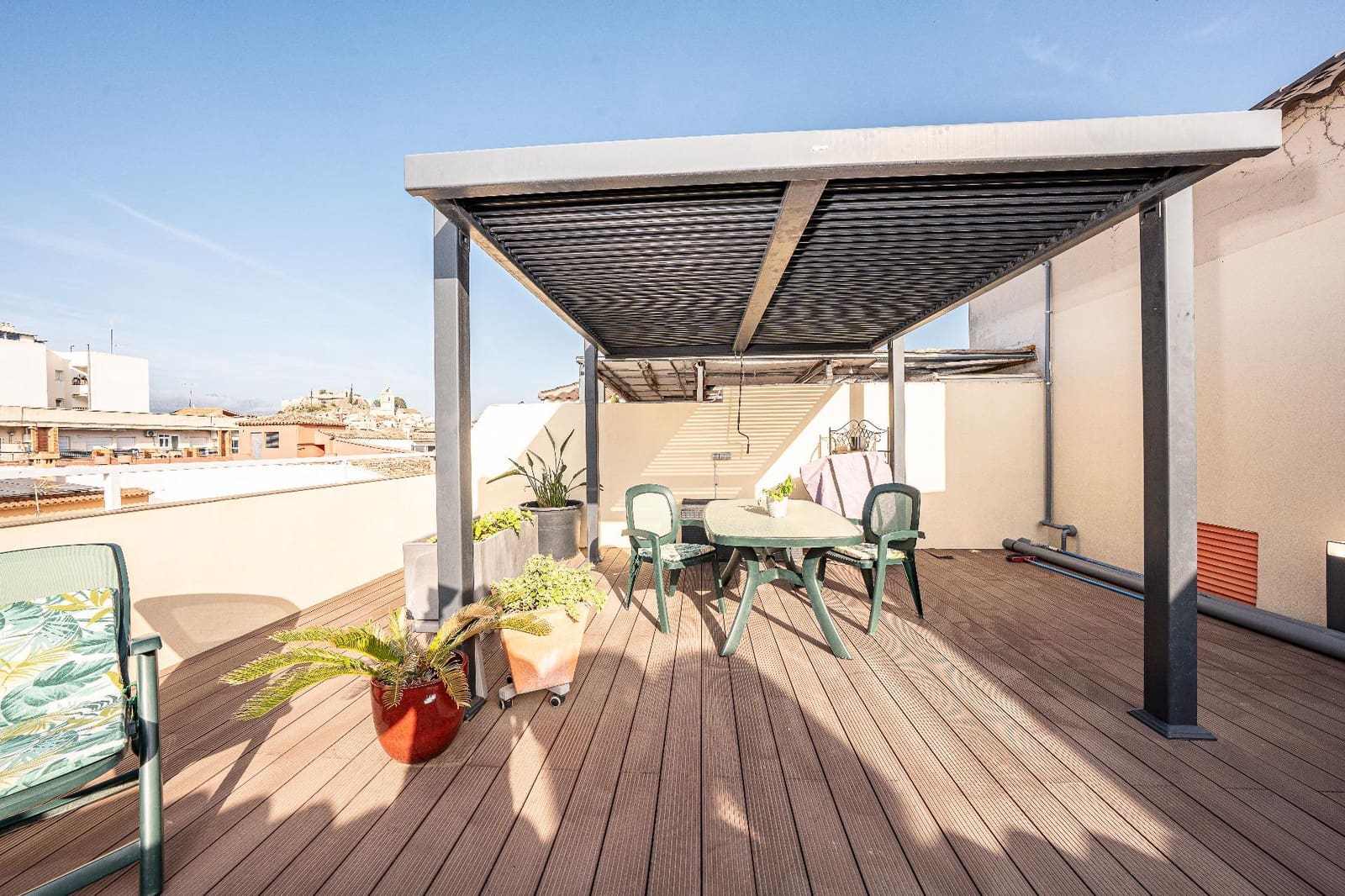 Ático de 3 habitaciones en Polop en venta - 295.000 € (Ref: 9773006)