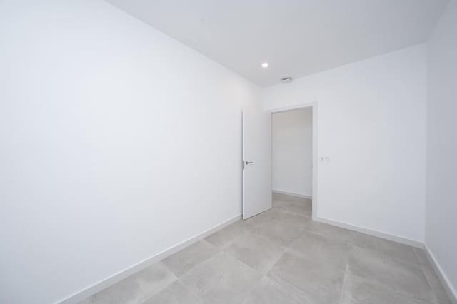 Local Commercial à vendre à Elche / Elx - 92 000 € (Ref: 9778072)